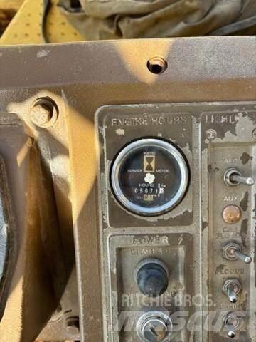 CAT 815B Сміттєві преси