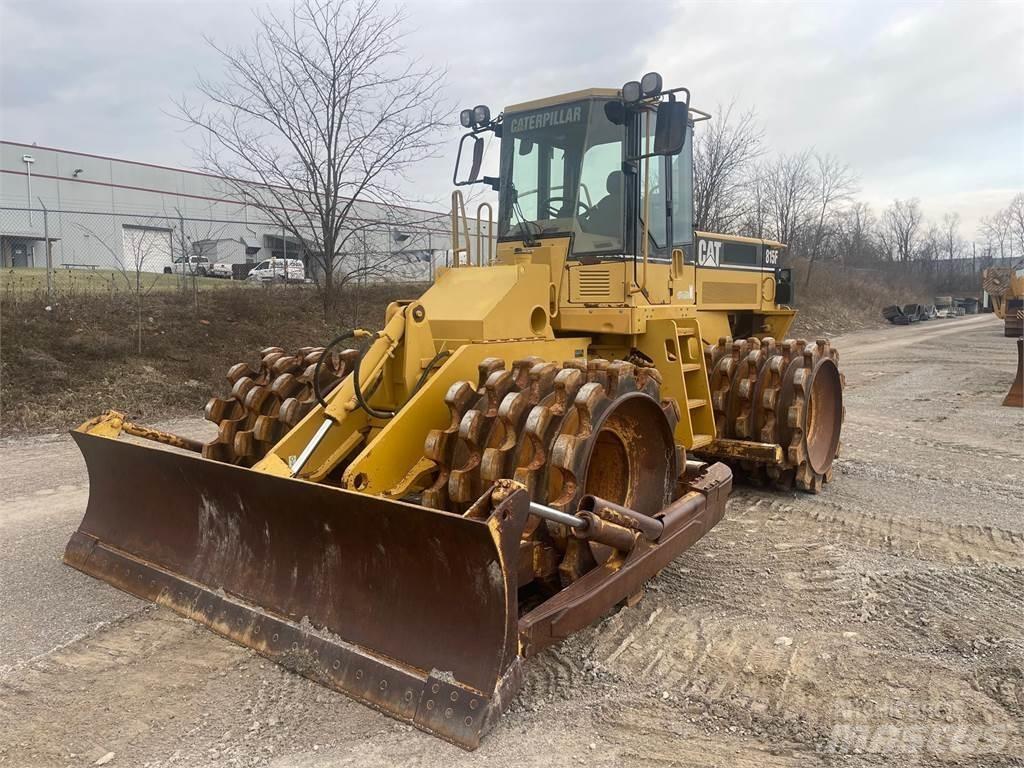 CAT 815F Сміттєві преси