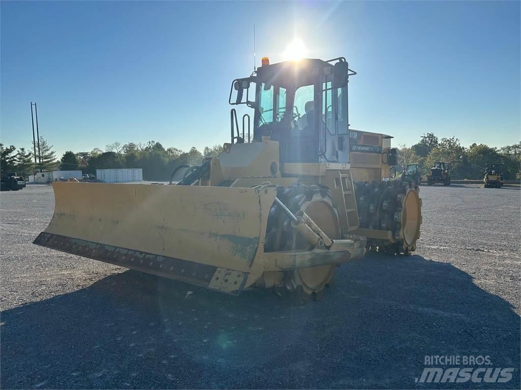 CAT 815F Сміттєві преси