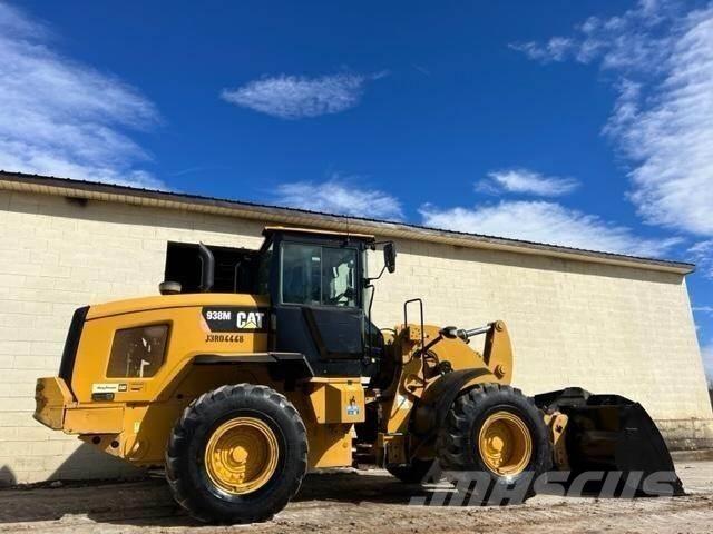 CAT 938M Фронтальні навантажувачі
