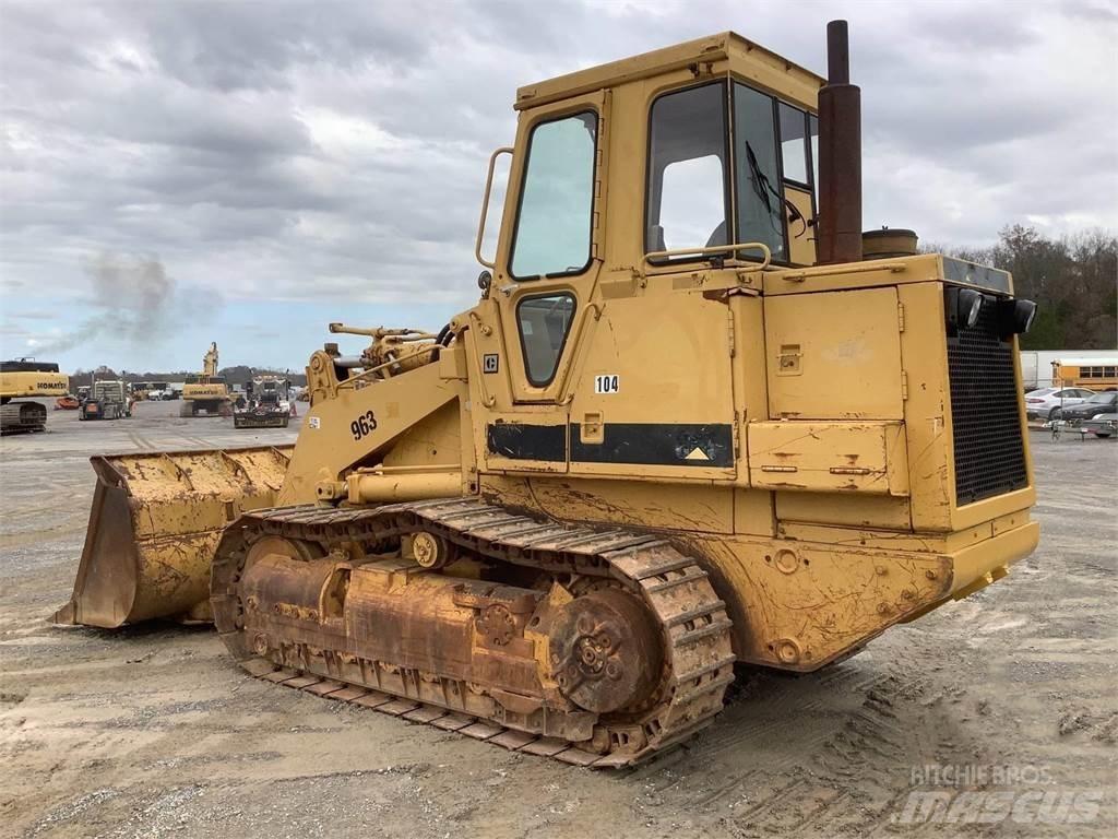 CAT 963 Гусеничні вантажники