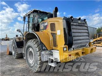 CAT 966M Фронтальні навантажувачі