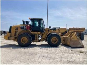 CAT 972M Фронтальні навантажувачі