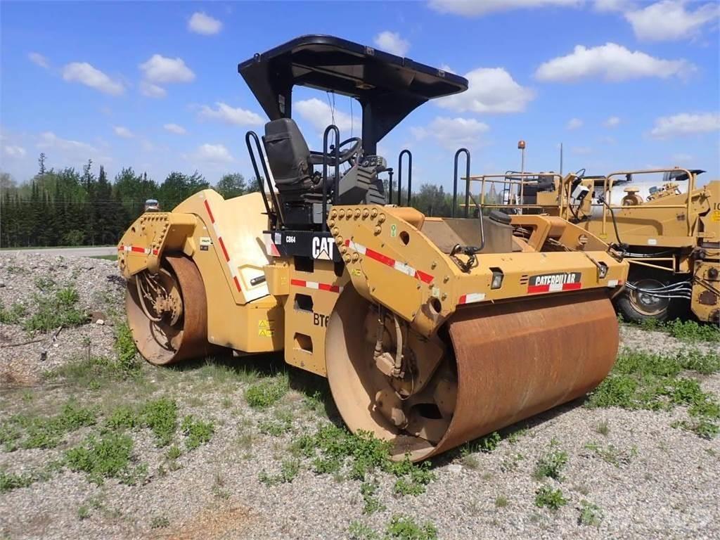 CAT CB64 Котки тротуарні
