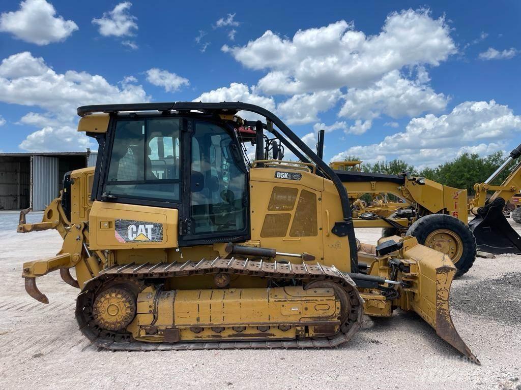 CAT D5K2 XL Гусеничні бульдозери