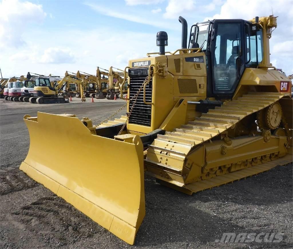 CAT D6N LGP Гусеничні бульдозери