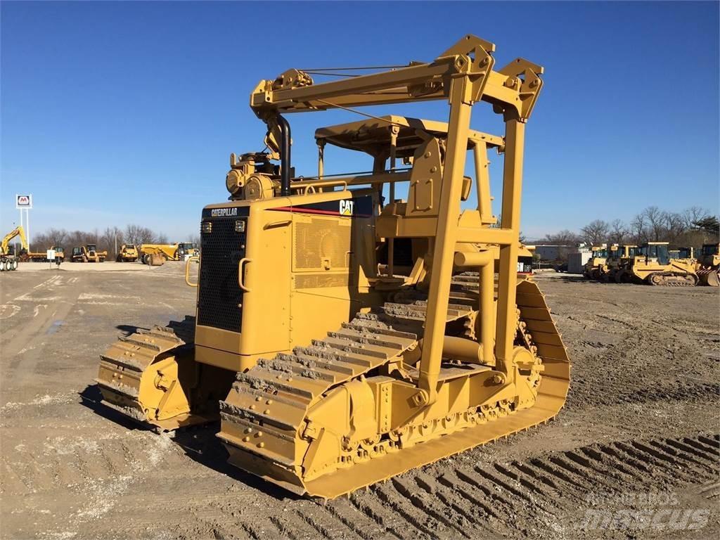 CAT D6N LGP Трубоукладачі