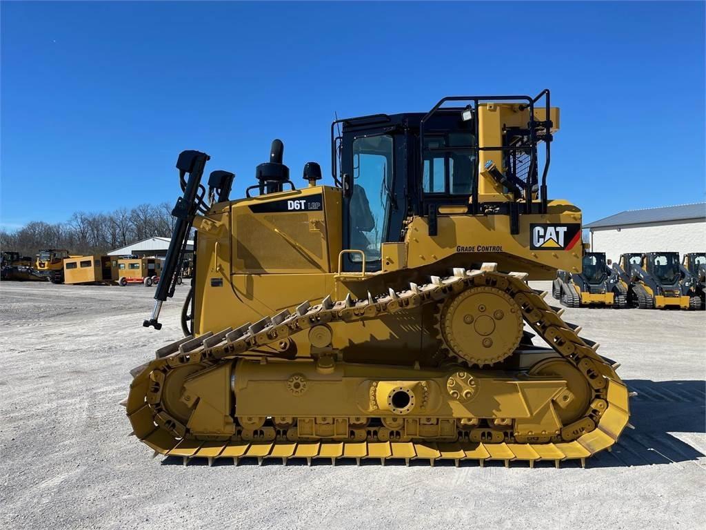 CAT D6T LGP Гусеничні бульдозери