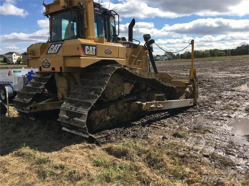 CAT D6T LGP Гусеничні бульдозери