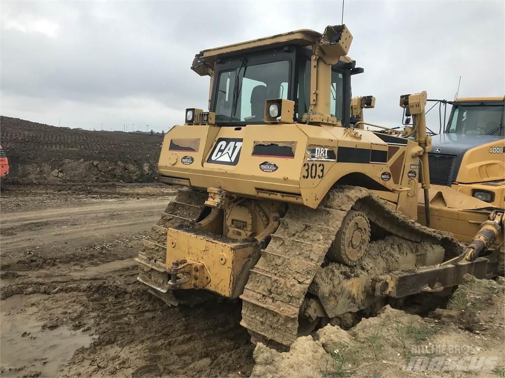 CAT D8T Гусеничні бульдозери