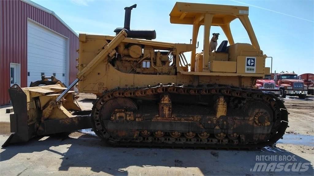 CAT D9H Гусеничні бульдозери