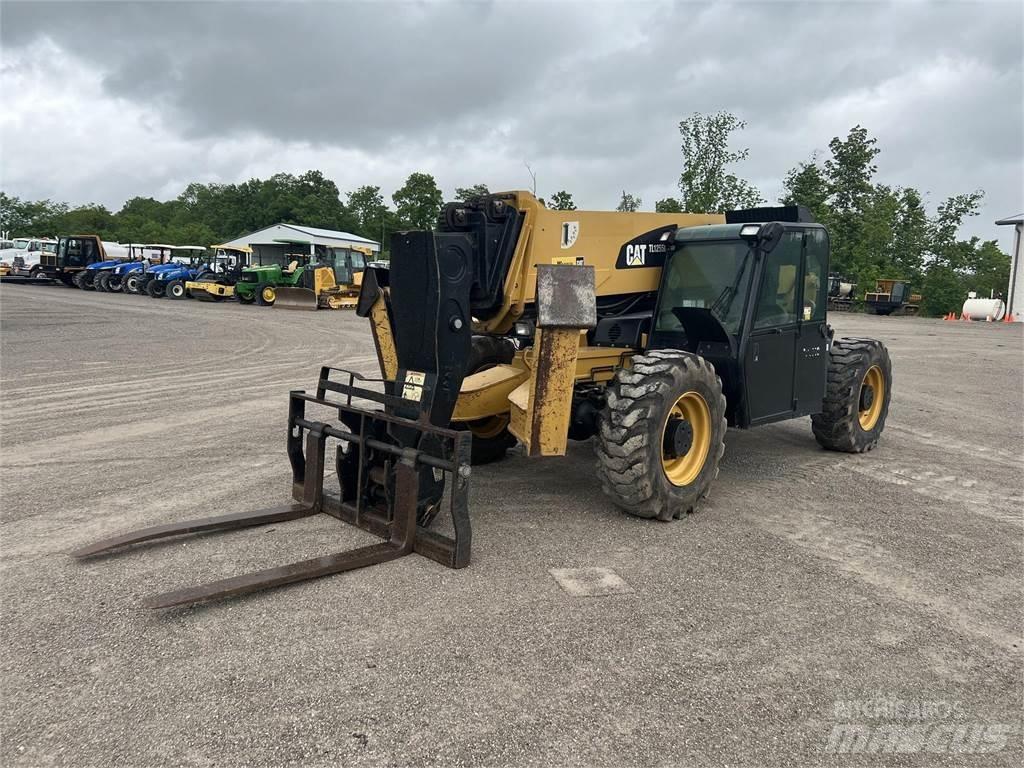 CAT TL1255C Телескопічні навантажувачі