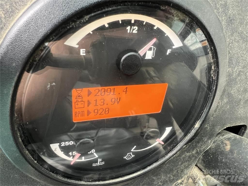 CAT TL1255C Телескопічні навантажувачі