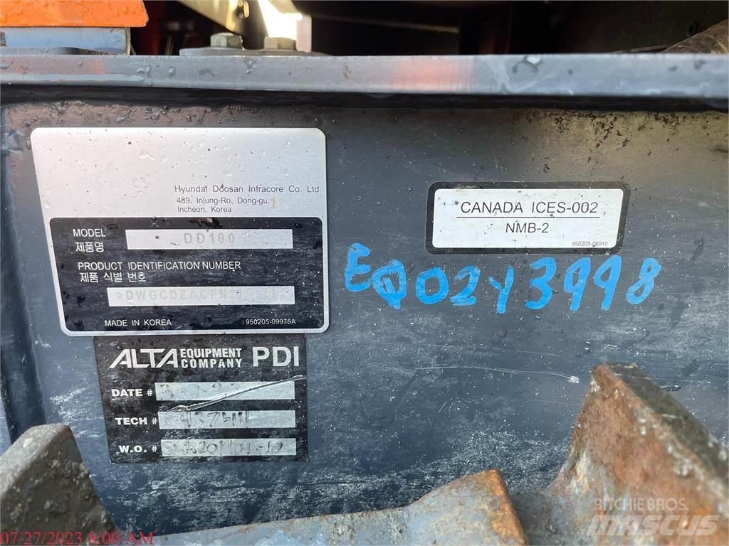 Develon DD100 Гусеничні бульдозери
