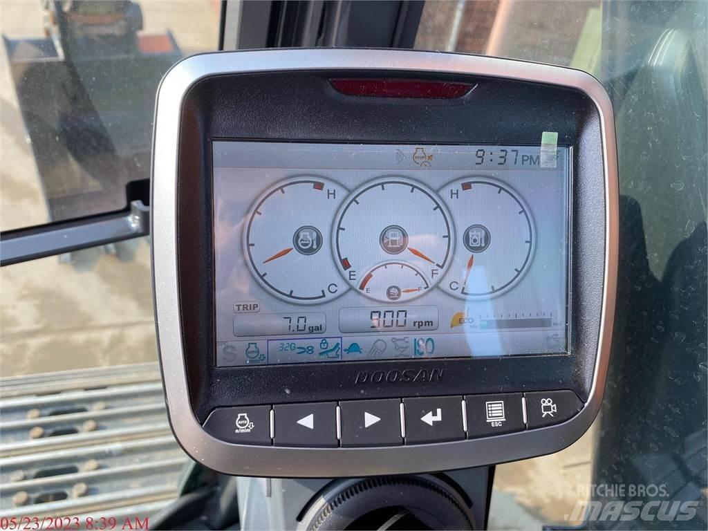 Develon DX180 LC-5 Гусеничні екскаватори