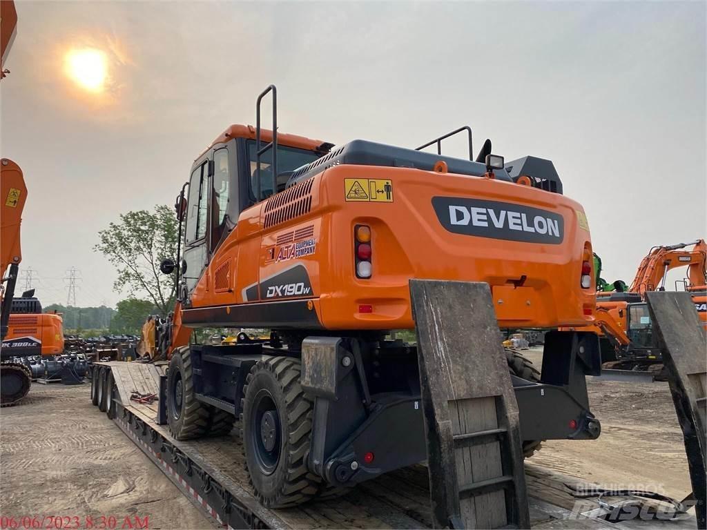 Develon DX190W-5 Колісні екскаватори