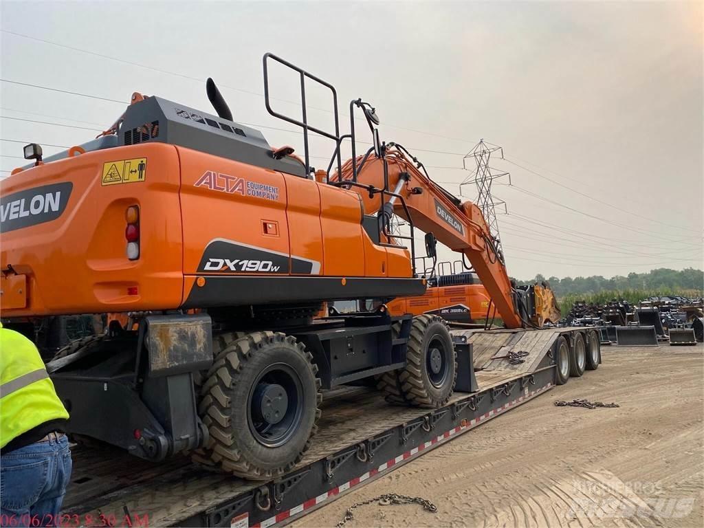 Develon DX190W-5 Колісні екскаватори