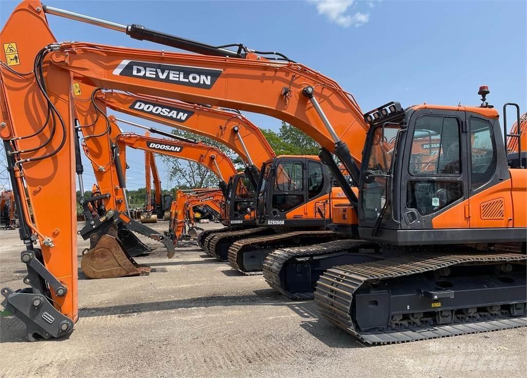 Develon DX225 LC-7 Гусеничні екскаватори