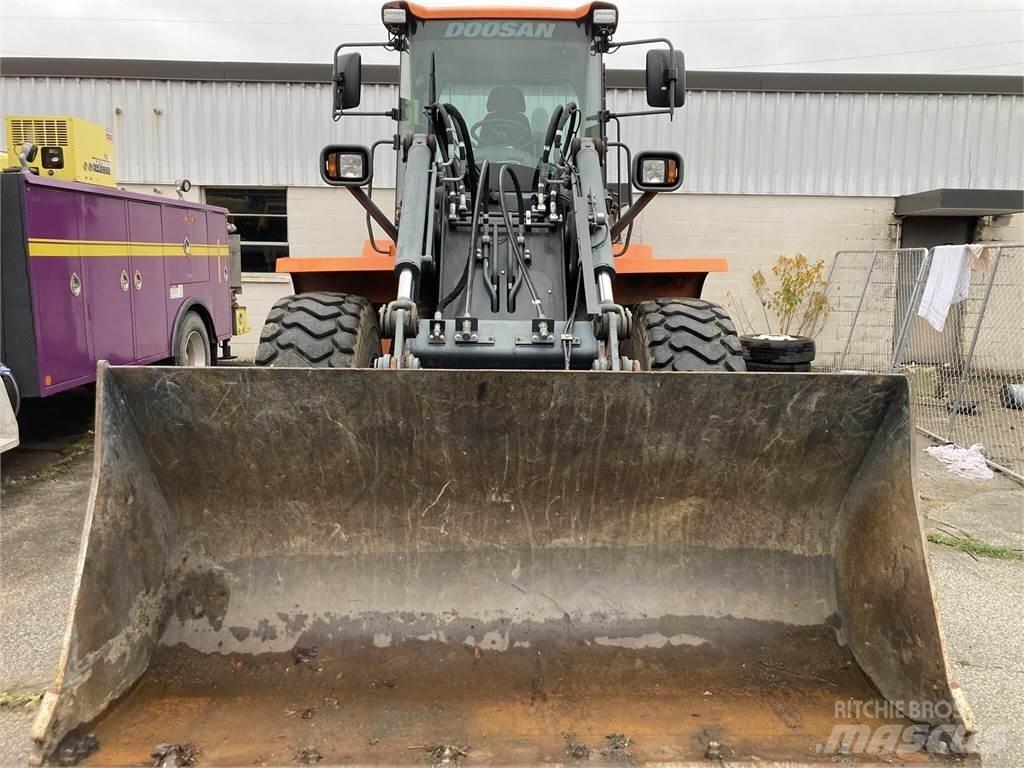 Doosan DL200TC-5 Фронтальні навантажувачі