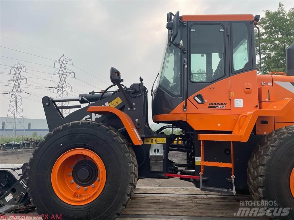 Doosan DL250-5 Фронтальні навантажувачі