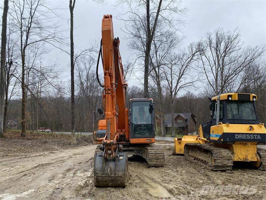 Doosan DX140 LC-3 Гусеничні екскаватори