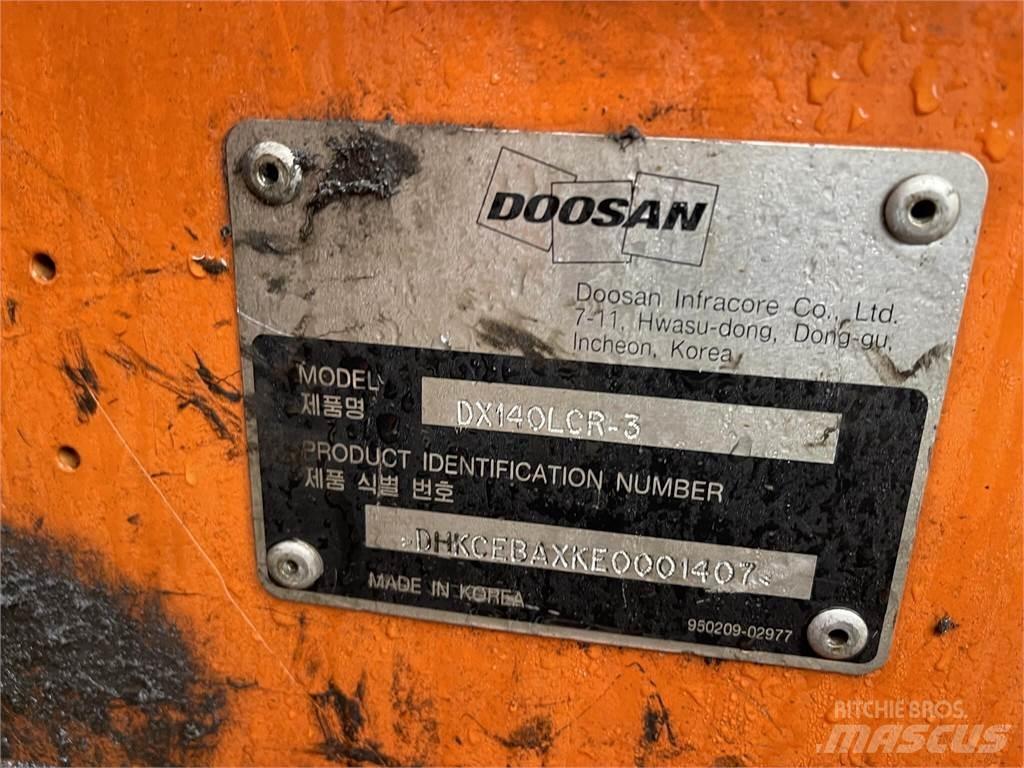 Doosan DX140 LCR-3 Гусеничні екскаватори