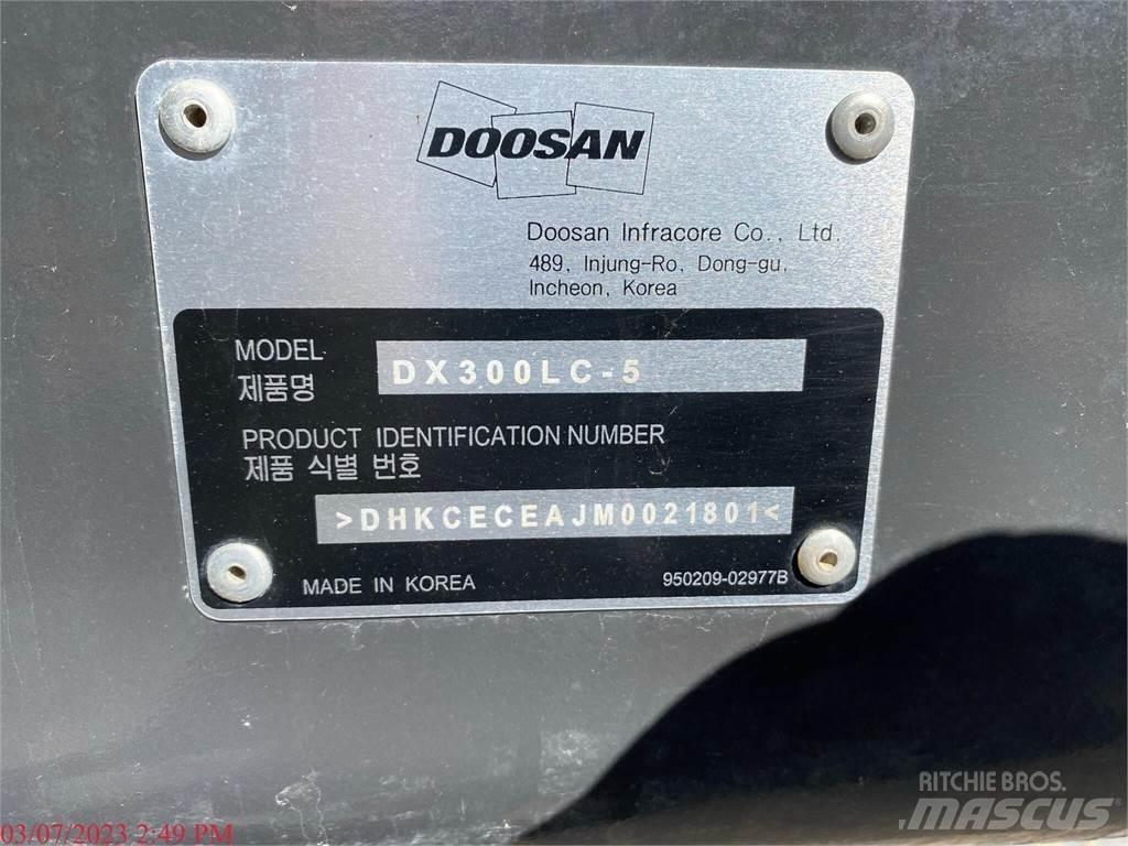 Doosan DX300 LC-5 Перевантажувачі металобрухту/промислові навантажувачі