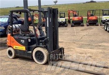 Doosan G25P-5 Інше