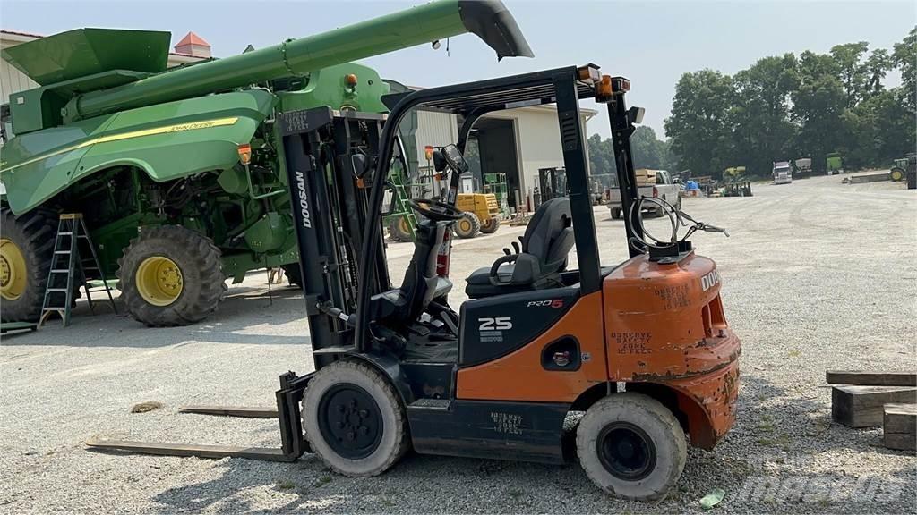 Doosan G25P-5 Інше