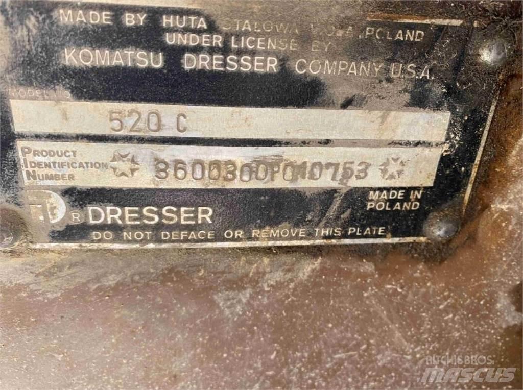 Dresser 520C Фронтальні навантажувачі