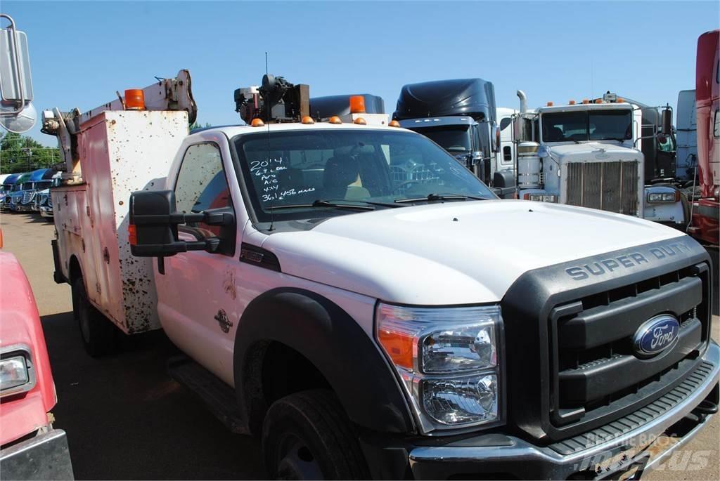 Ford F550 Комунальні автомобілі / автомобілі загального призначення