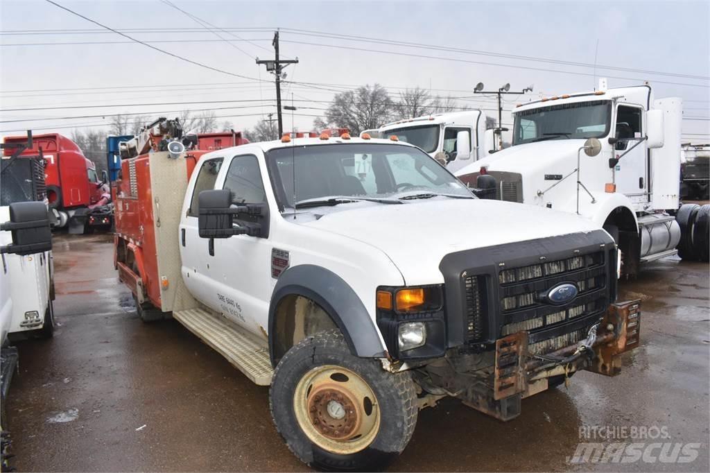 Ford F550 Комунальні автомобілі / автомобілі загального призначення