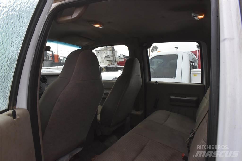 Ford F550 Комунальні автомобілі / автомобілі загального призначення