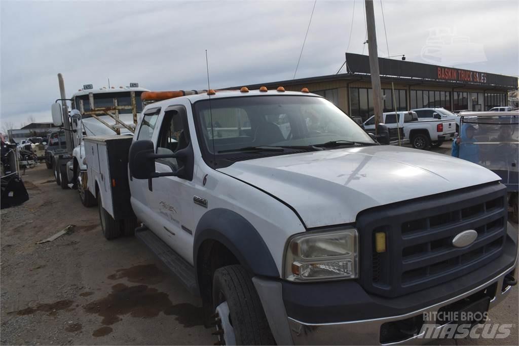 Ford F550 Комунальні автомобілі / автомобілі загального призначення
