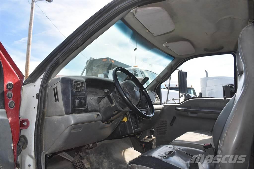 Ford F750 Самоскиди