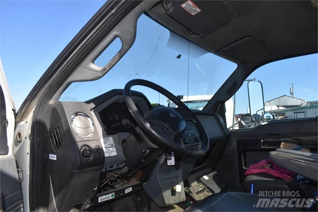 Ford F750 Комунальні автомобілі / автомобілі загального призначення