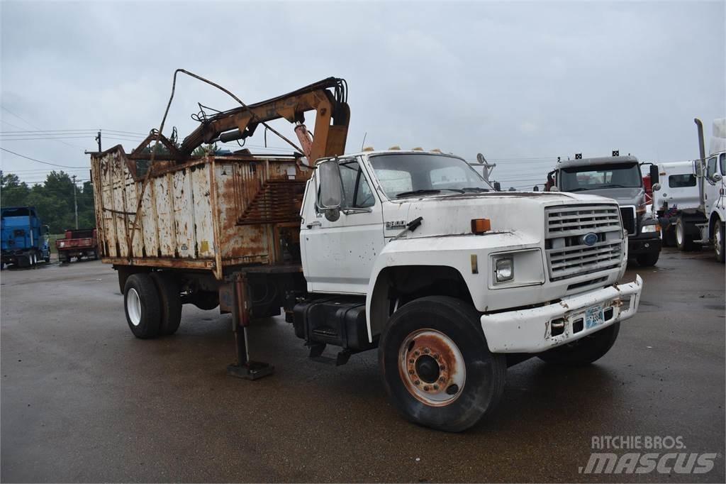 Ford F800 Автокрани