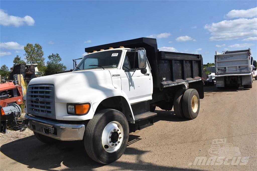 Ford F800 Самоскиди