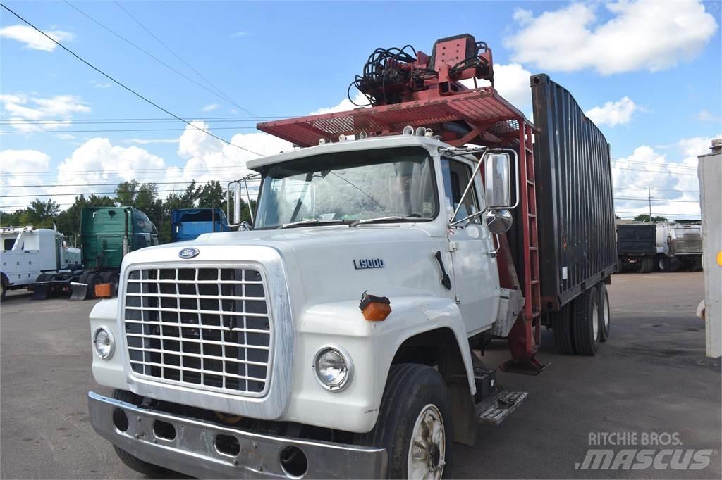 Ford L9000 Автокрани