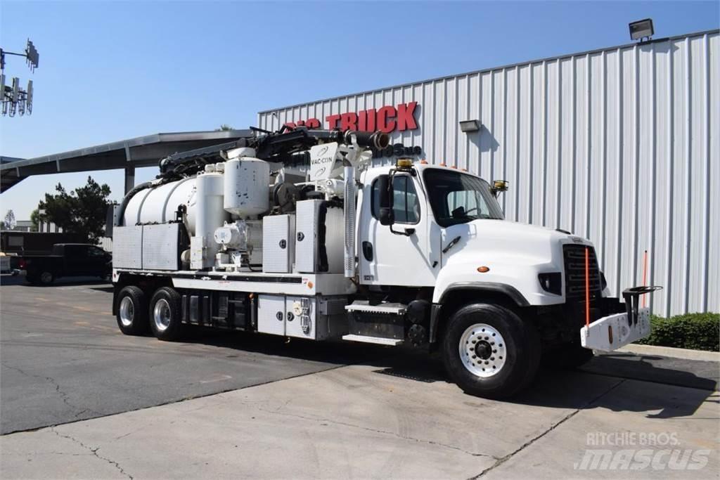Freightliner 114SD Вантажівки-цистерни