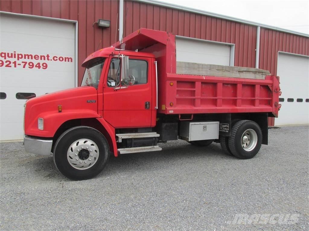 Freightliner FL70 Самоскиди