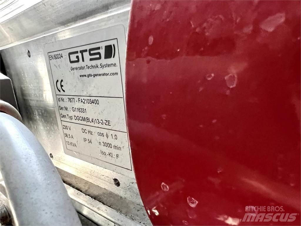 Fuchs MHL320F Перевантажувачі металобрухту/промислові навантажувачі