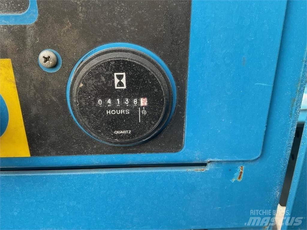 Genie GS4390RT Підйомники-ножиці