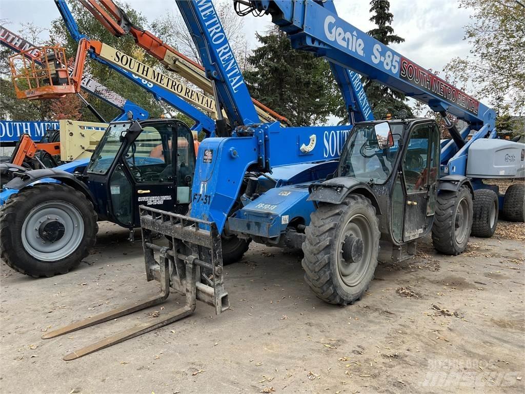Genie GTH844 Телескопічні навантажувачі