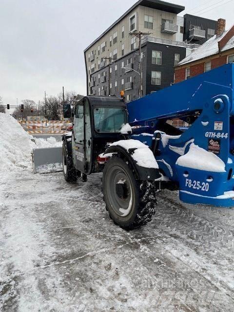Genie GTH844 Телескопічні навантажувачі