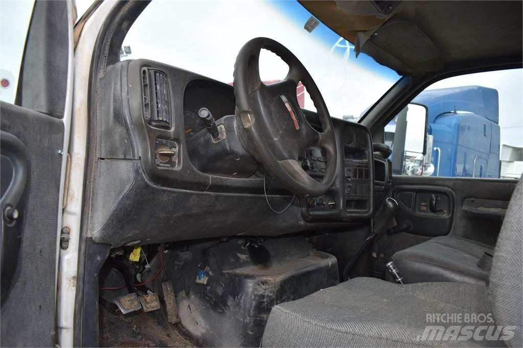 GMC TOPKICK C6500 Вантажівки-цистерни
