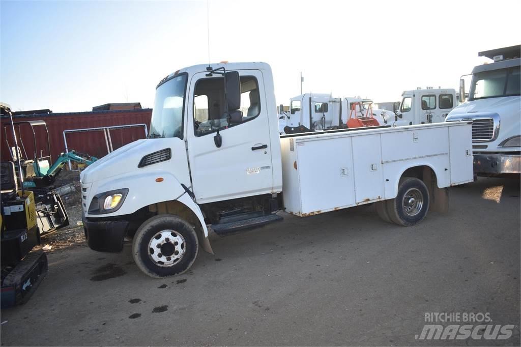 Hino 145 Комунальні автомобілі / автомобілі загального призначення