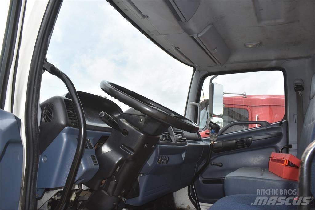Hino 338 Комунальні автомобілі / автомобілі загального призначення