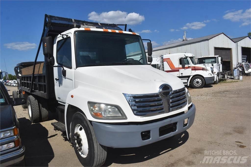 Hino 338 Самоскиди