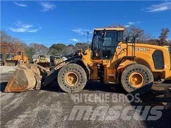 Hyundai HL965XT Фронтальні навантажувачі